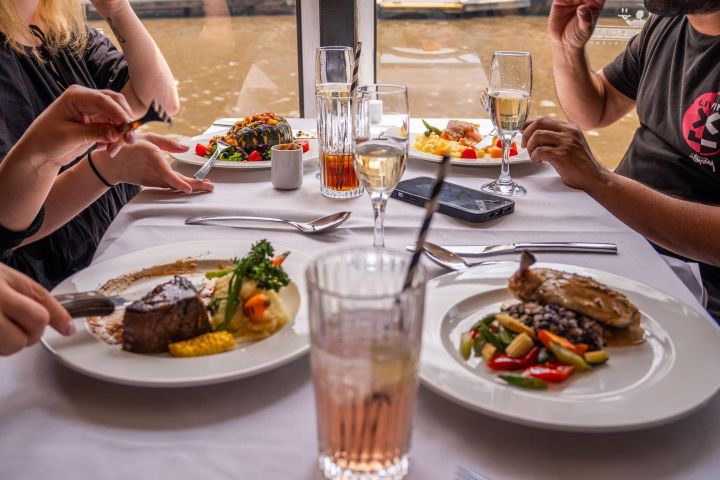 Spirit of Melbourne Lunch Cruise