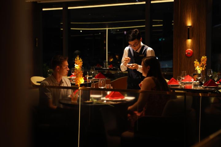 Saigon River Luxury Dinner Cruise