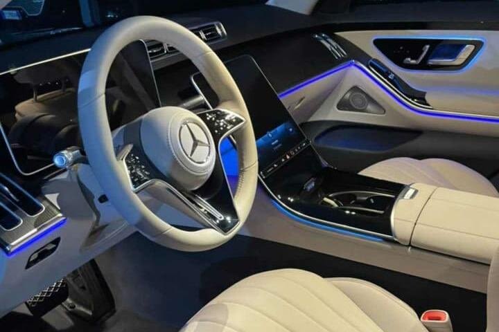 Private Naples Airport to City Transfer