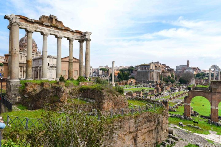 Private Colosseum & Roman Forum Tour
