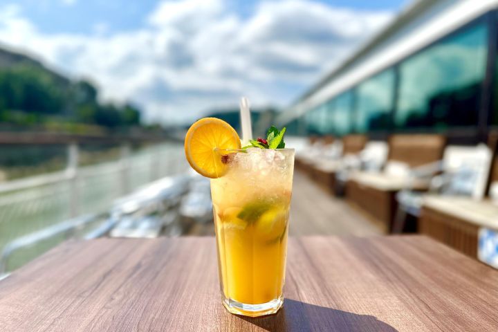 Danube Daytime Cruise with Drinks
