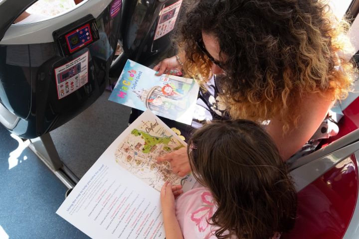 Oxford Hop-On Hop-Off Bus Tour