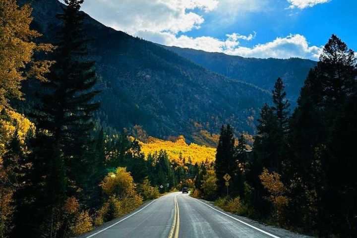 Rocky Mountain Escape Tour