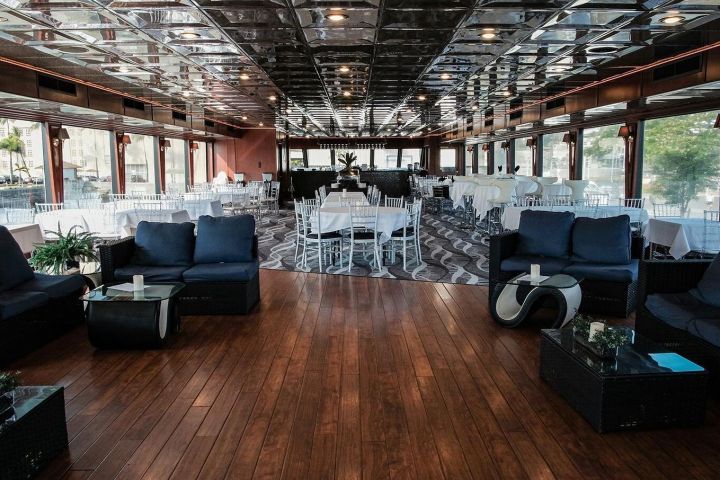 Waikiki Sunset Cocktail Cruise