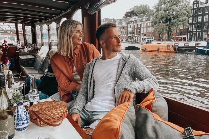 Amsterdam Bike Tour with Canal Cruise