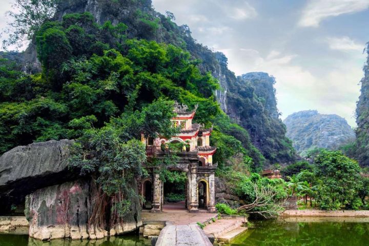 Ninh Binh Day Trip from Hanoi