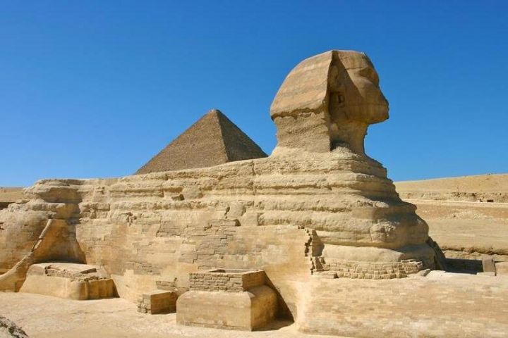Dahshur, Memphis & Saqqara Tour from Hurghada