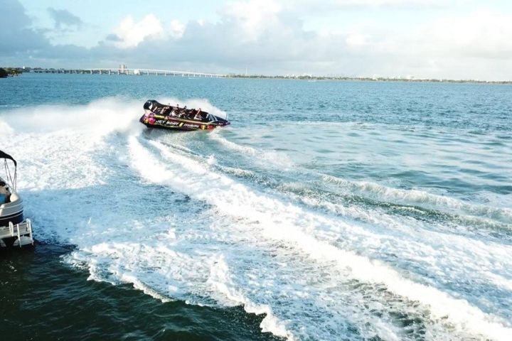 Biscayne Bay Speed Boat & South Beach Chairs