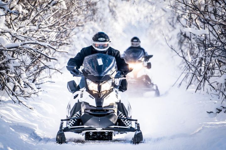 Guided Fairbanks Snowmobile Adventure