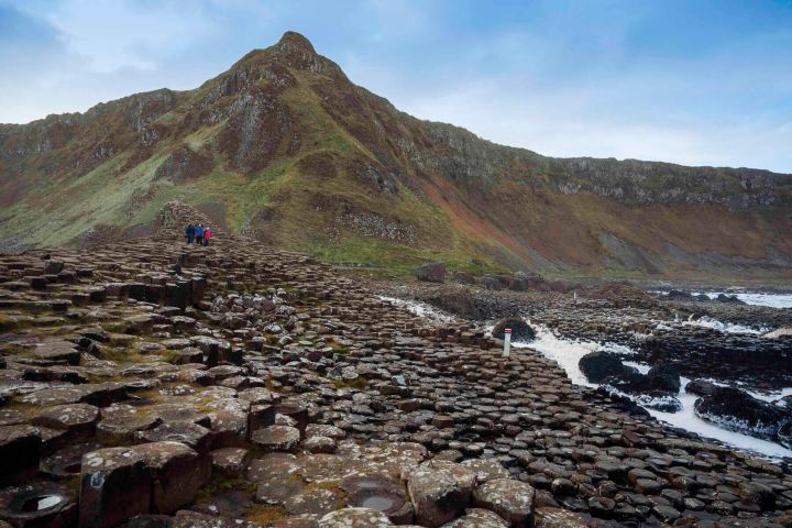 Full Day Private Luxury Tour of Causeway Coast (Giants Causeway)