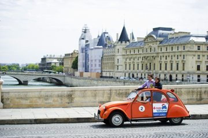 Private Tour: 2CV Paris City Highlights Tour image