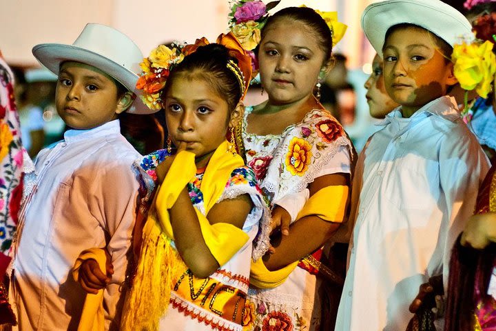 5 Day Mayan Wonders of the Yucatan Tour in a 3 Star Hotel image