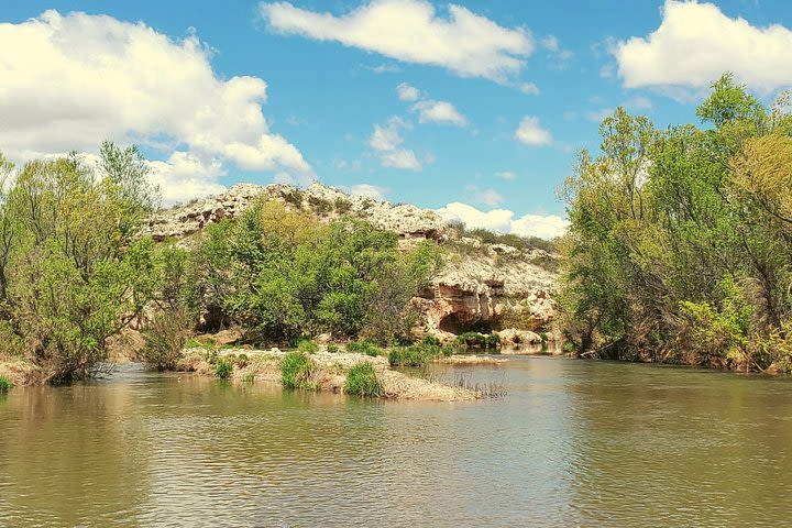 One-Hour Jeep Tour and Horseback Riding Combo in Camp Verde image