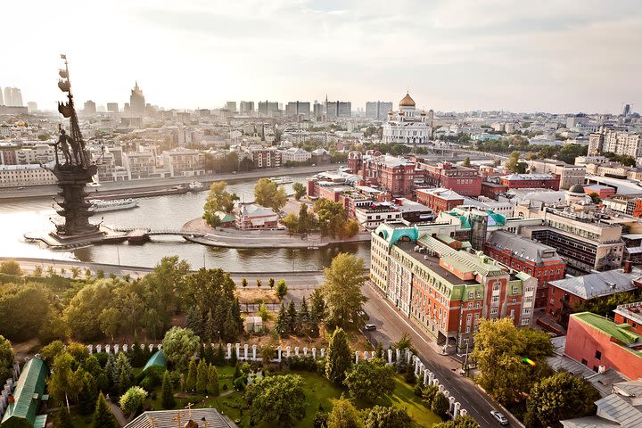 Moscow : 4-Hour Panoramic Tour in Private Vehicle with many stops image