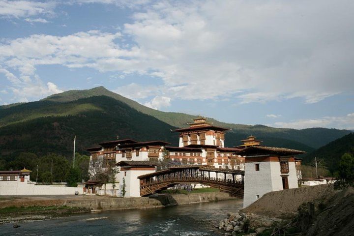 Gate Way to Bhutan  image