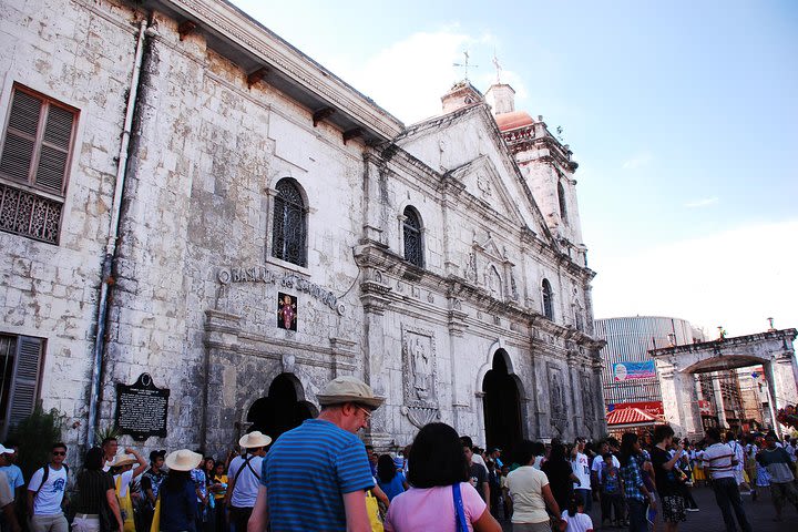 Mactan Island and Cebu in One Day with Lunch image