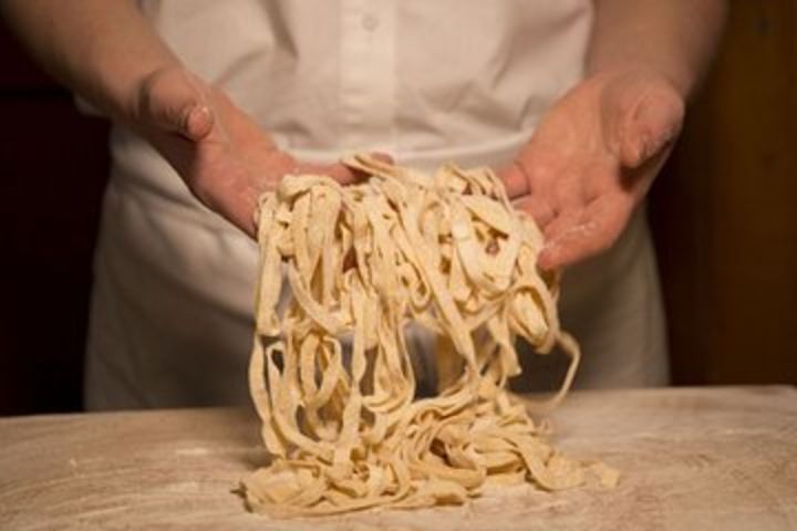  Pasta Class - Fettuccine Making in Rome  image