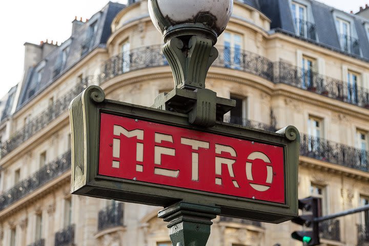 Live Like a Local in Paris - Self Guided Audio Walking Tours image