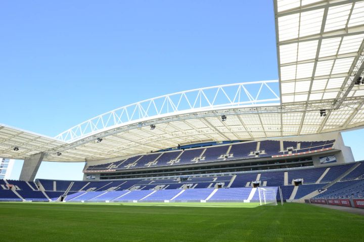 Tour FC Porto – Museum + Stadium image