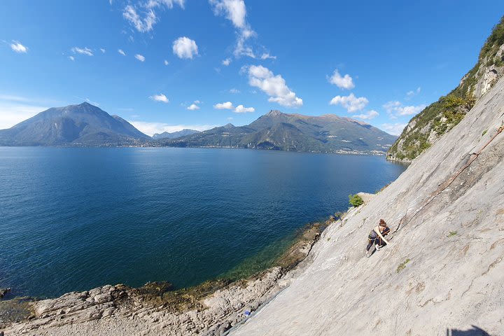 Climbing course / test on Lake Como image