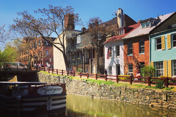 Historic Georgetown Architecture Tour image