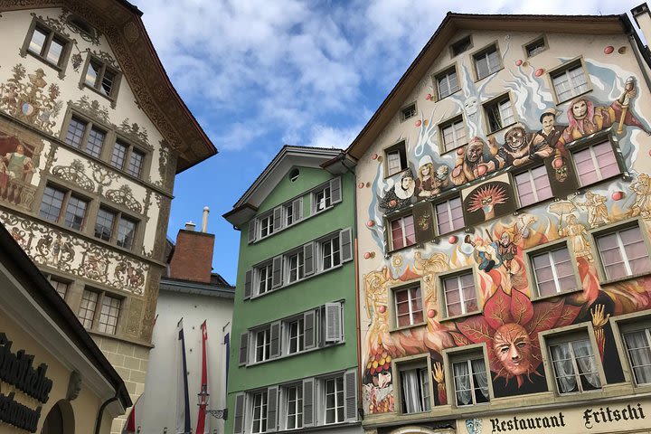 Pearls of Switzerland Cristina Tschuppert Private city walking tour Lucerne  image