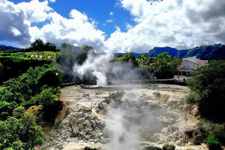 Full Day Jeep Tour Furnas with lunch (Cozido) and drinks included image