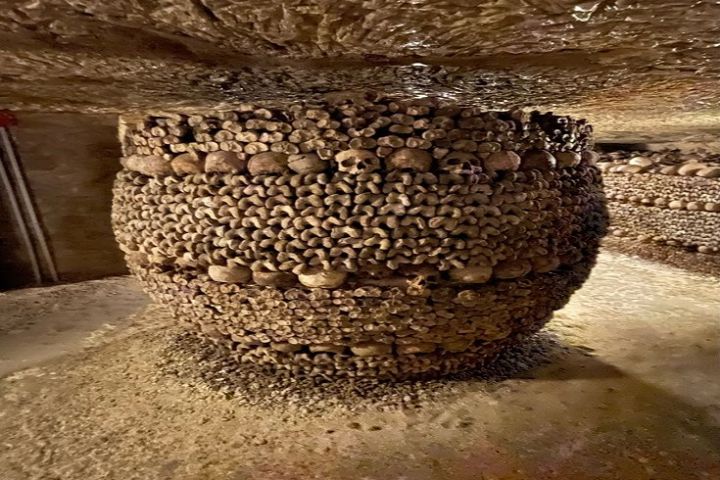 Catacombs of Paris Tickets image