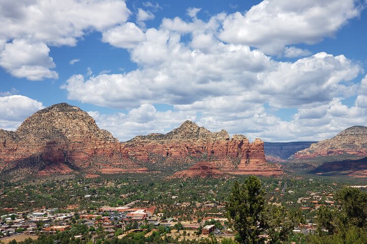 Explore Sedona: Private Guided hiking Tour image