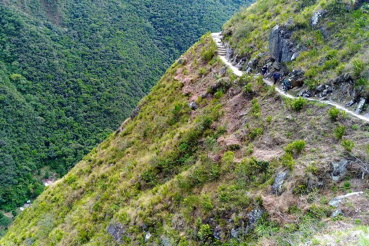 1 Day Hike on the Inca Trail + 1 Day in Machupicchu: Private 2 days Tour image