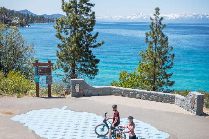 Traditional Cruiser Bike Rental - Lake Tahoe image
