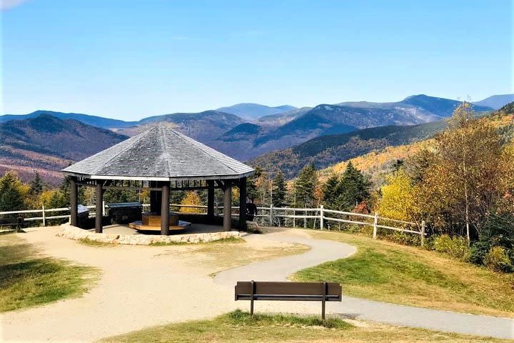 Boston to New Hampshire Fall Foliage White Mountains Day Trip image