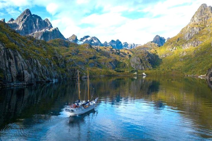 From Svolvær: Scenic Cruise to Trollfjorden with Premium Ship image