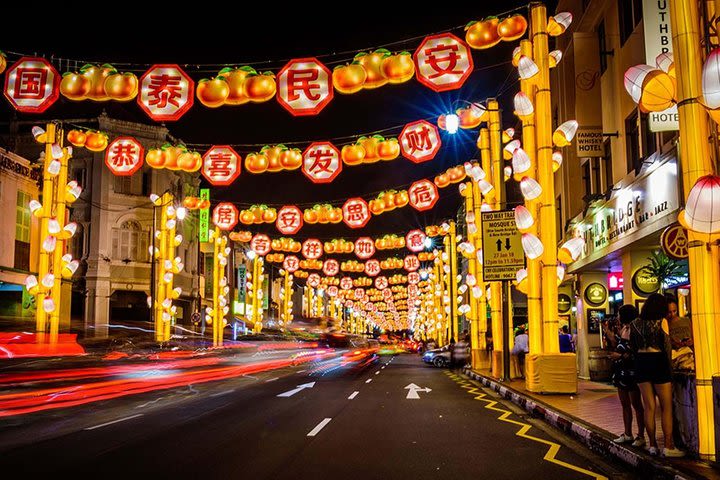 Singapore Chinatown Night out (Shared Transfer) image