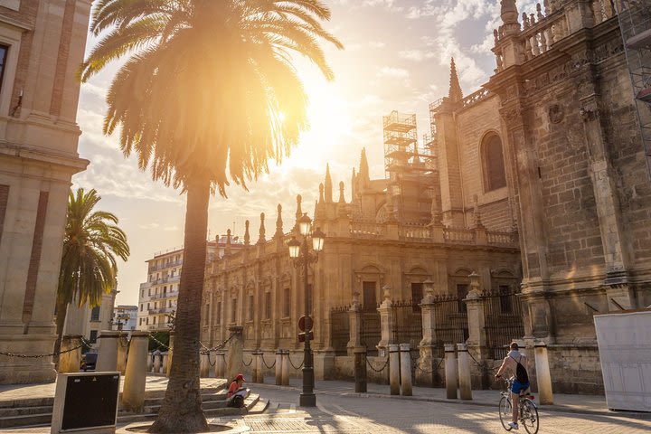 Seville Former Jewish Quarter Walking Tour: Santa Cruz image