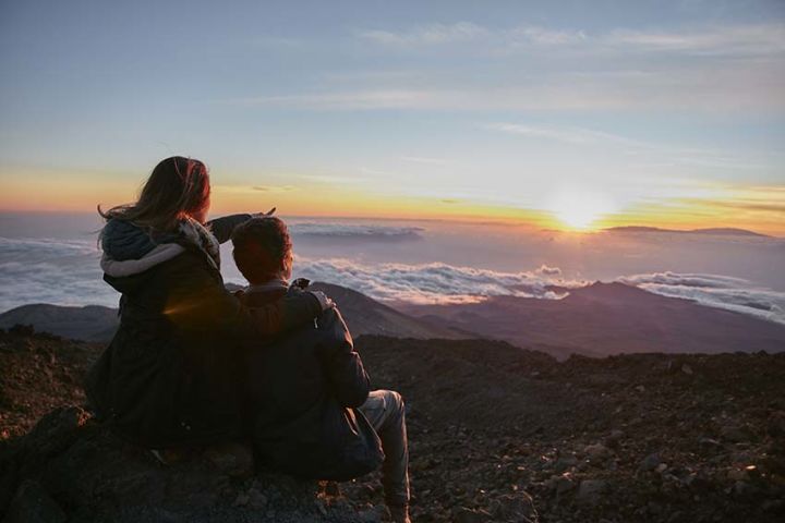 Kabelbaan bij zonsondergang op de Teide image