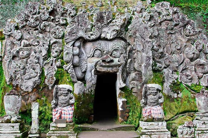 Ubud Waterfall Tour image