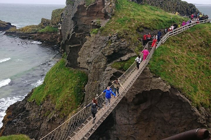 Private Luxury VIP Giants Causeway Tour From Belfast image