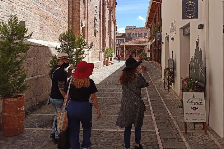 Half-Day Biking and Walking Tour in Cuenca image