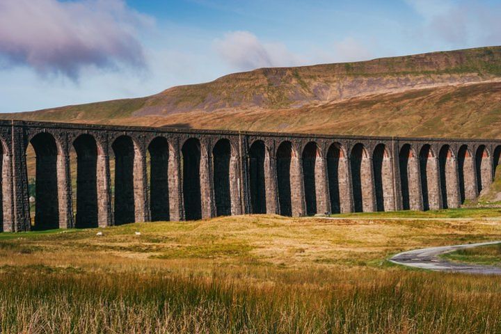 Yorkshire Dales from Manchester image