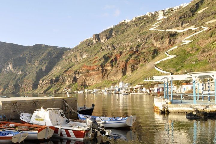 Thirassia Island Small Group Walking Tour from Santorini with Dinner image