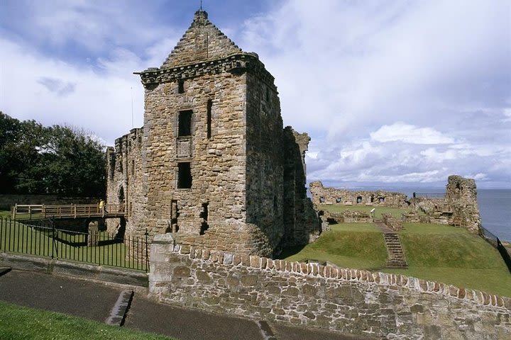 Reformation and Church History tour of St Andrews and Edinburgh image