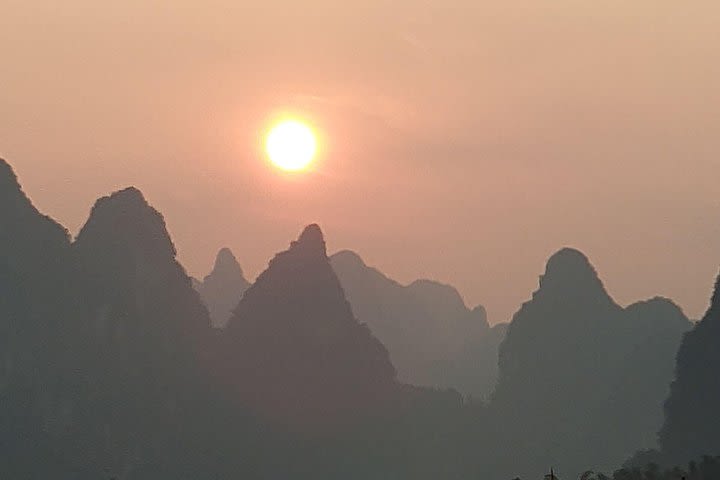 1 Day Yangshuo private Day Tour with the Scooter image