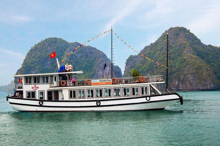 Halong Bay One Day Cruise from Hanoi image