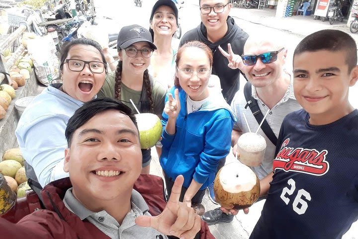 Sightseeing Tour In Saigon With Motorbike image