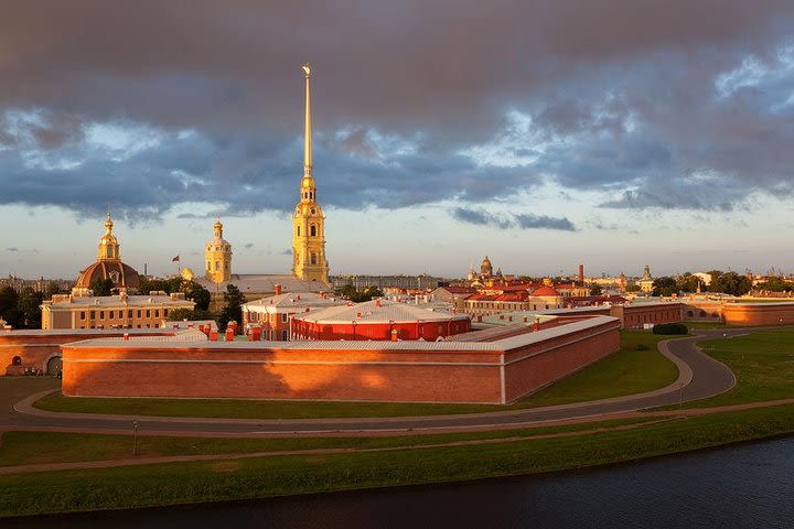 Private tour to the Peter and Paul fortress in Saint Petersburg image