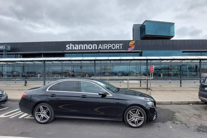 Shannon Airport to Mount Falcon Estate Private Car Service image