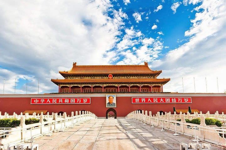  Beijing in One Day from Kunming by Air: Great Wall, Forbidden City and More image