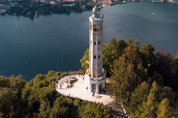 Lake Como Volta Lighthouse and Brunate Jeep Sightseeing Tour image