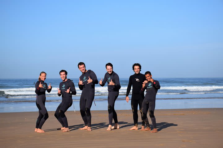 Surf lesson in Tamraght with experienced, local surf instructor image